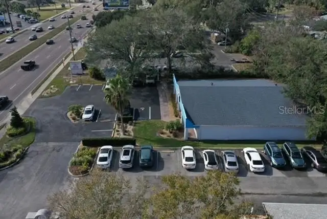 Commercial Law Office on Hwy 441, Tavares - 14 Parking Spaces, High Visibility