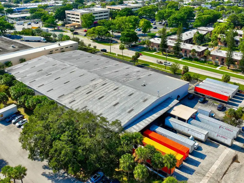 Deerfield Beach Office and Warehouse Space for Lease, 1286 Sq. Ft. Office, 47,604 Sq. Ft. Warehouse
