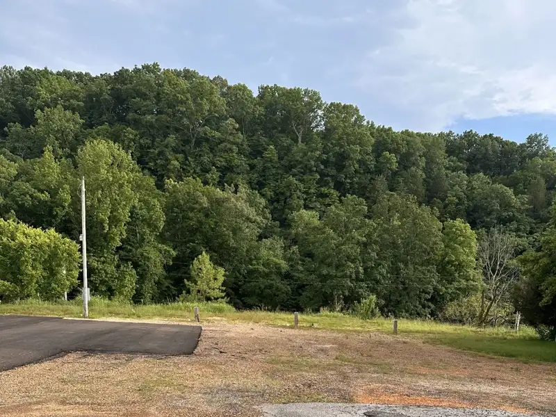 Commercial Restaurant with Rv Hookups and Additional Lot Near I-40 Exit 152