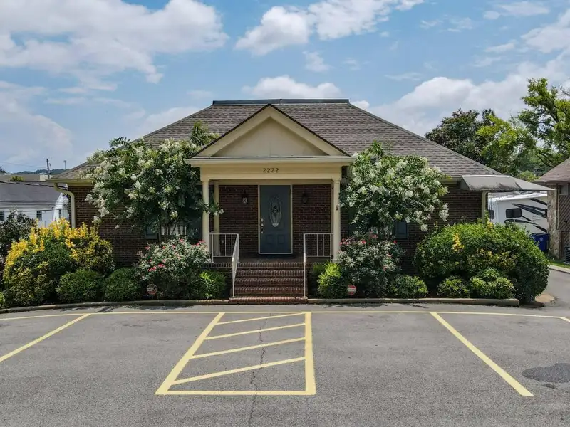 Medical Facility for Sale Near Hospital - 4,510 Sq Ft with Multiple Treatment Rooms