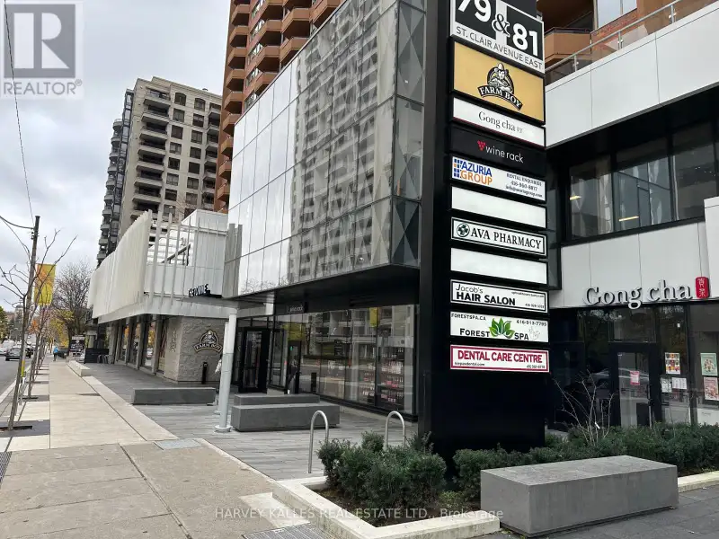 Prime Retail Space for Lease in High-traffic Town Mall Near Yonge Street