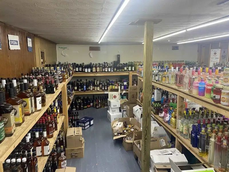 Prime Liquor Store Investment Opportunity in Mason Near Blue Oval City