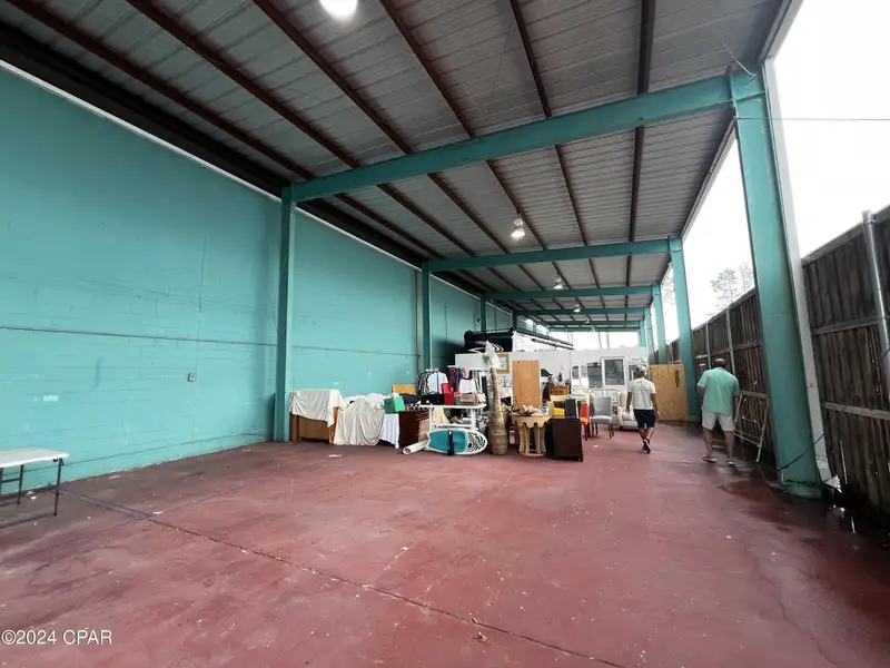 Prime Commercial Lease Opportunity in Bay County - 77,596 Sf Building with Flexible Uses