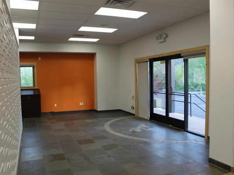 Commercial Condo in Bodo Park with Custom Finishes and Great Visibility