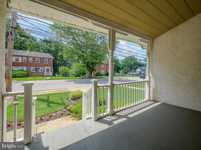 Updated Twin Office Building in Media Boro with Versatile Dual-level Space