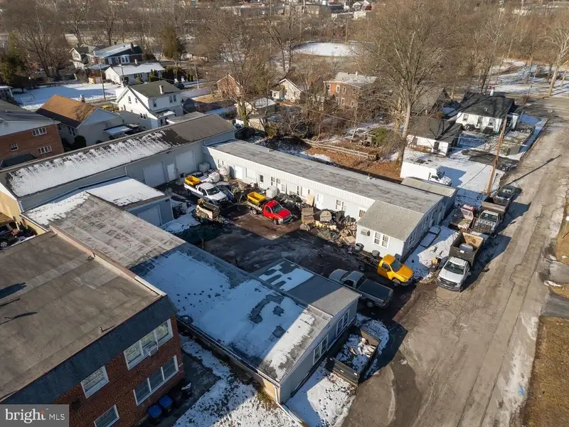 Commercial Property with Office and Warehouse Space in Norristown, Ideal for Multiple Tenants