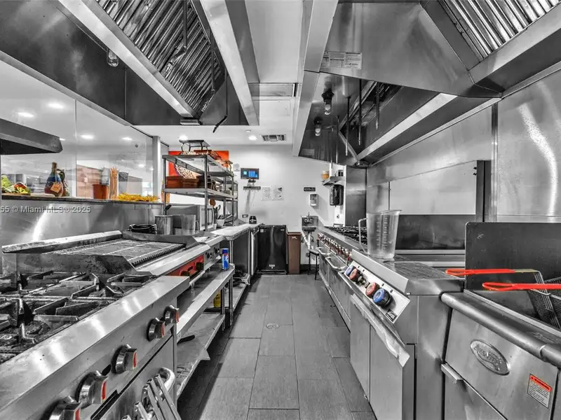 Turn-key Mediterranean Restaurant in Prime Florida Location with 240 Seating Capacity