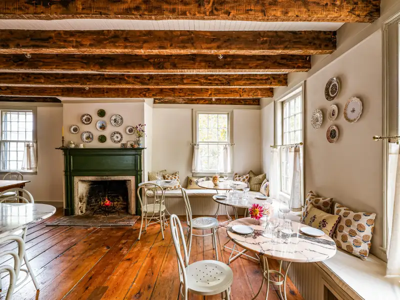 Historic Mixed-use Landmark in Kinderhook Village with Restaurant and Flexible Suites