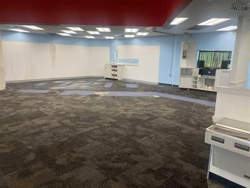 Prime 11,000 Sq. Ft. Commercial Property for Sale or Nnn Lease in Wichita Falls