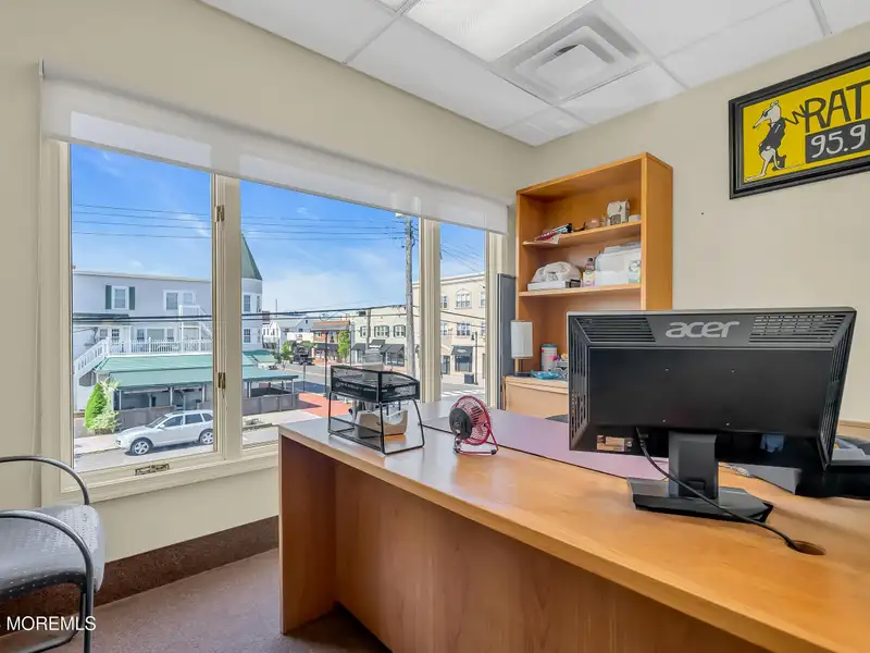 Versatile Commercial Lease in Prime Belmar Location, 5,000 Sq. Ft. Total Available