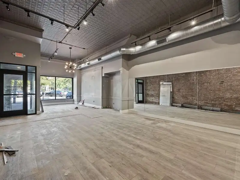 Turn-key Commercial Space for Lease in Downtown Iowa City, 1,900 Sf with Hood and Coolers