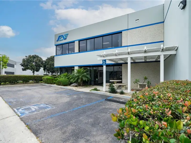 Versatile 21,447 Sq Ft Industrial/office Property in Orange's Thriving Commercial District