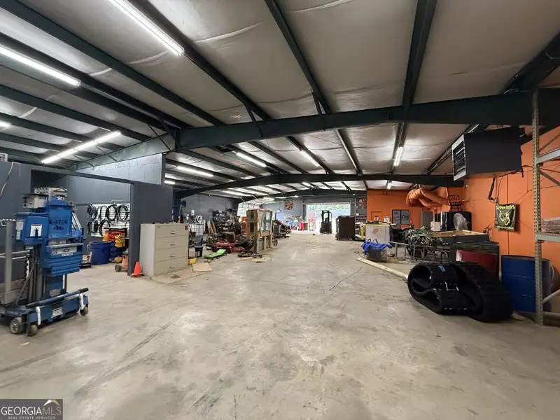 Versatile 8,000 Sf Industrial Facility on 5 Acres with Prime Hwy 41 Frontage