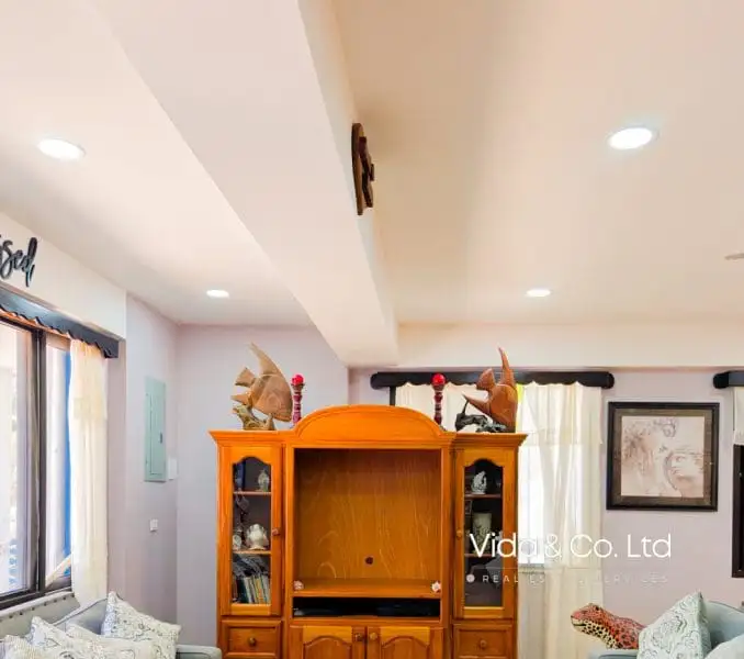 Tropical Multi-unit Home with Caribbean Sea Views in Hopkins Village, Belize