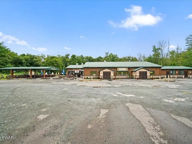 Turn-key Restaurant with Liquor License on 26 Acres in Lake Ariel, Pa