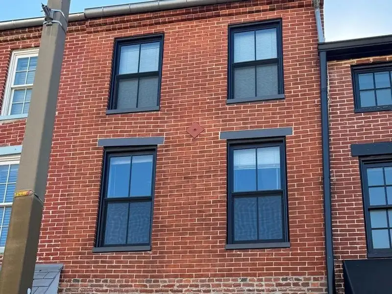 Multi-use Property in Historic Fell's Point with Two Units and Separate Entrances