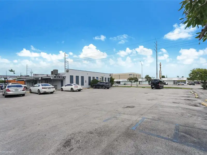 Prime Office Building Investment Opportunity in North Miami - 5,357 Sf, C-1 Zoned