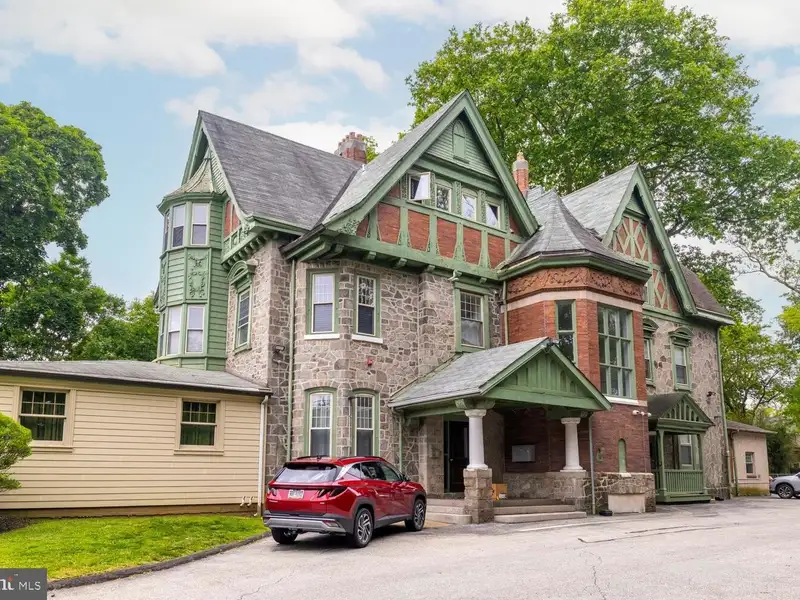 Turn-key 20-unit Mixed-use Property in Philadelphia's Tulpehocken Historic District