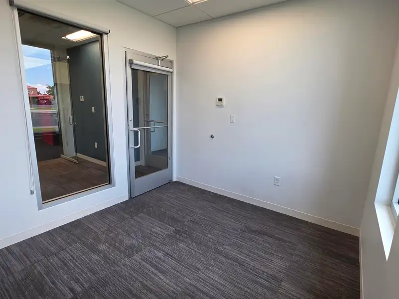 Class a Executive Office Space for Lease at the Vault, 615 S/f, All-inclusive Amenities