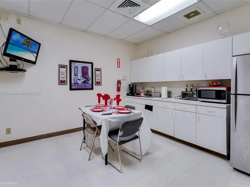 Prime Office Building Investment Opportunity in North Miami - 5,357 Sf, C-1 Zoned