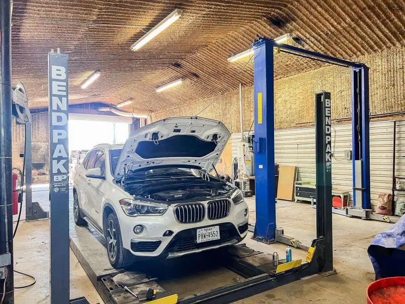 Turn-key Auto and Truck Service Business with Inventory and Equipment in Olney, Tx