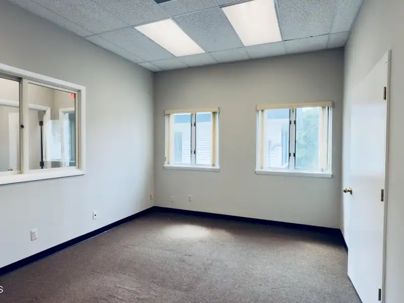 Commercial Lease