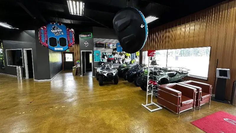 Versatile Commercial Property with Two Buildings, 13,000 Sq Ft Total in Prime Location