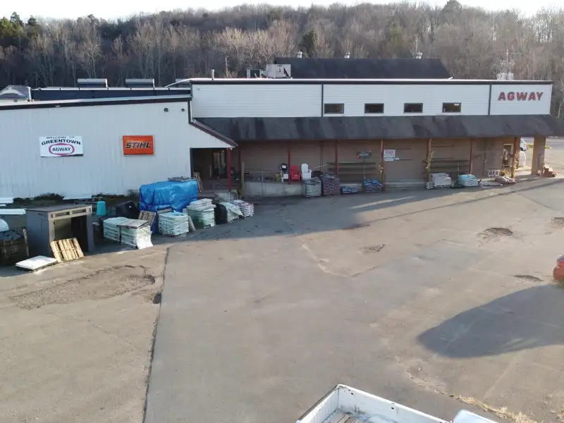 26,000 Sq Ft Commercial Building on 3.27 Acres in Northern Poconos