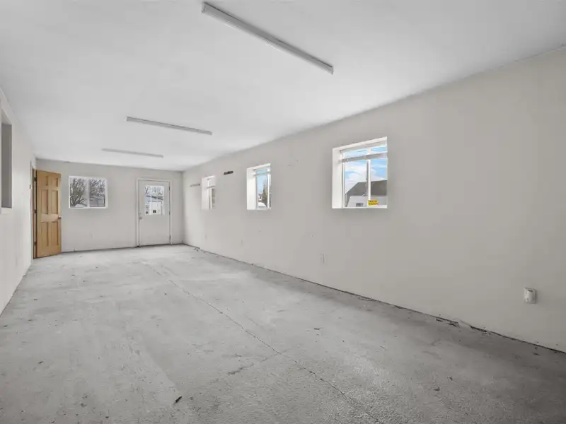 Versatile Live-work Property on High-traffic Route 9w in Catskill, Ny