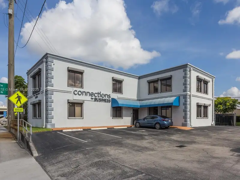 Professional Office Suite for Lease in Secure Pembroke Building, Convenient 95 Access