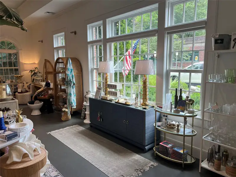 Prime 1000 Sq Ft Commercial Space on Main St, Cold Spring - Ideal for Gallery or Retail
