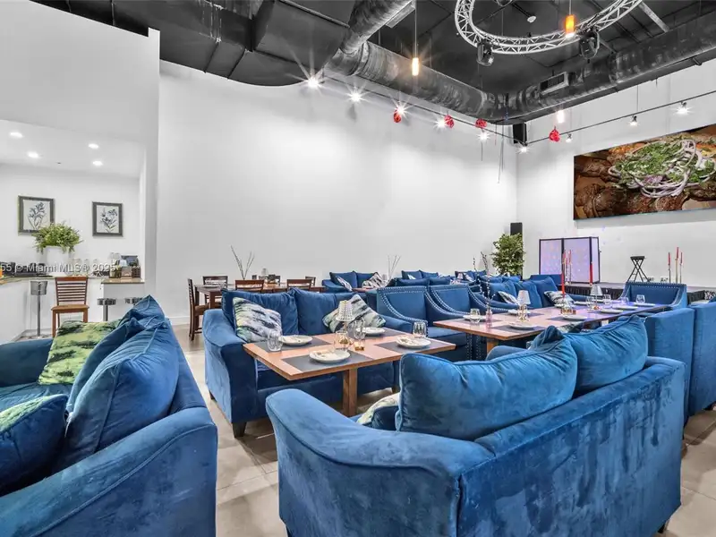 Turn-key Mediterranean Restaurant in Prime Florida Location with 240 Seating Capacity