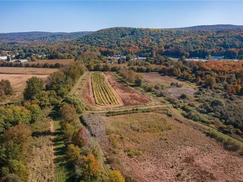 558+ Acre Parcel in Pawling, Ny – Ideal for Residential or Commercial Development