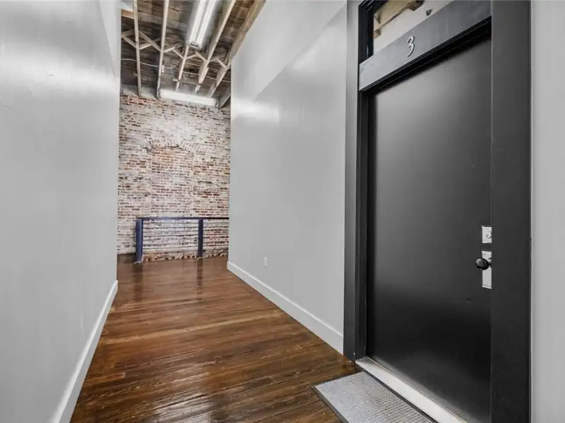 Mixed-use Commercial Property with Retail, Offices, and Apartments in Downtown Joplin