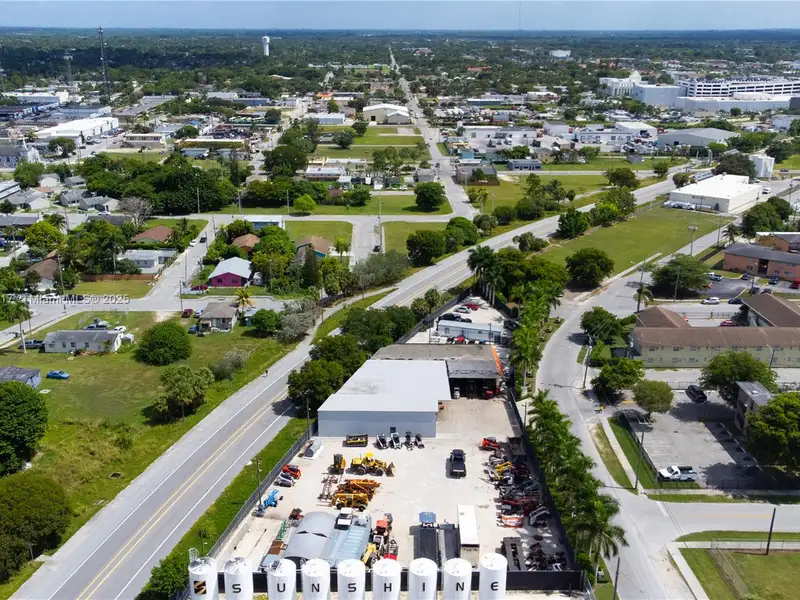 Industrial Property with 3,500 Sq.ft. Building on 1.07 Acres in Homestead, Fl