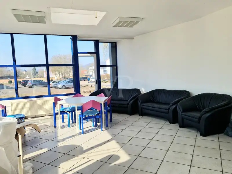 Industrial Hall with Open Space in North Hesse – Ideal for Business Use