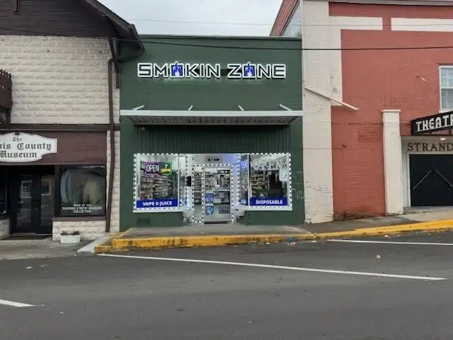 Commercial Building in High-traffic Area with Triple Net Lease and Retail Space