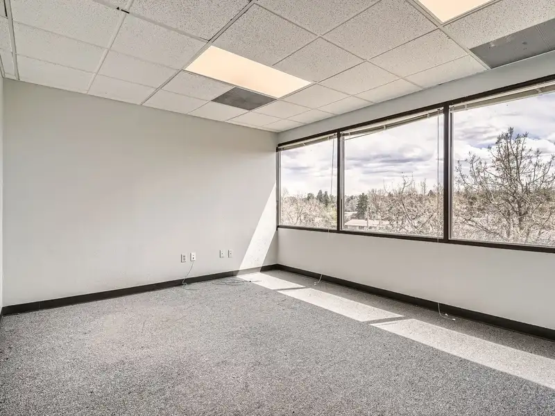 Premier Office Spaces Available in Centennial Near Denver Tech Center