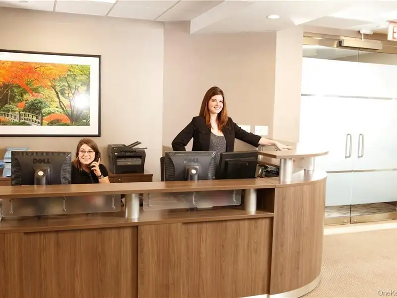 Elegant Office Suites on Platinum Mile, Rye Brook – Private Offices with Premium Amenities
