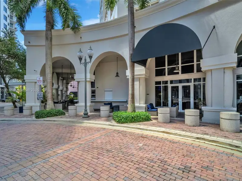 Turn-key Mediterranean Restaurant in Prime Florida Location with 240 Seating Capacity