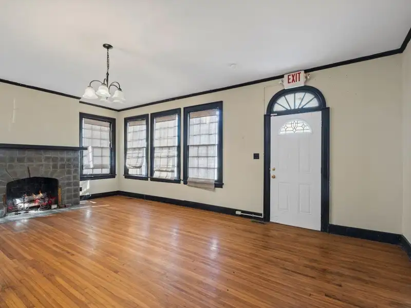 Historic Bungalow and Detached Unit on Main St with Commercial Potential
