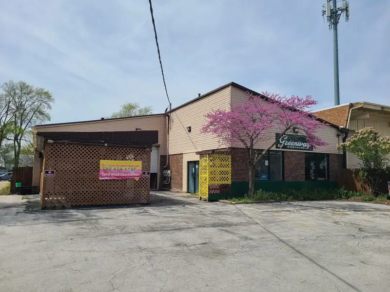 11,500 Sq Ft Manufactured Flex Building with Multiple Units in Tift District