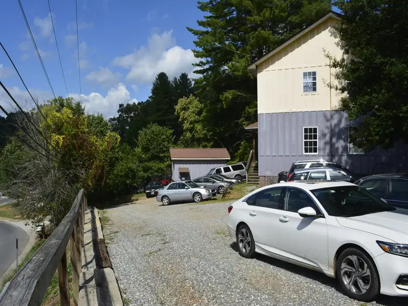 Prime Multifamily Student Apartment Complex Near Western Carolina University in Cullowhee, Nc