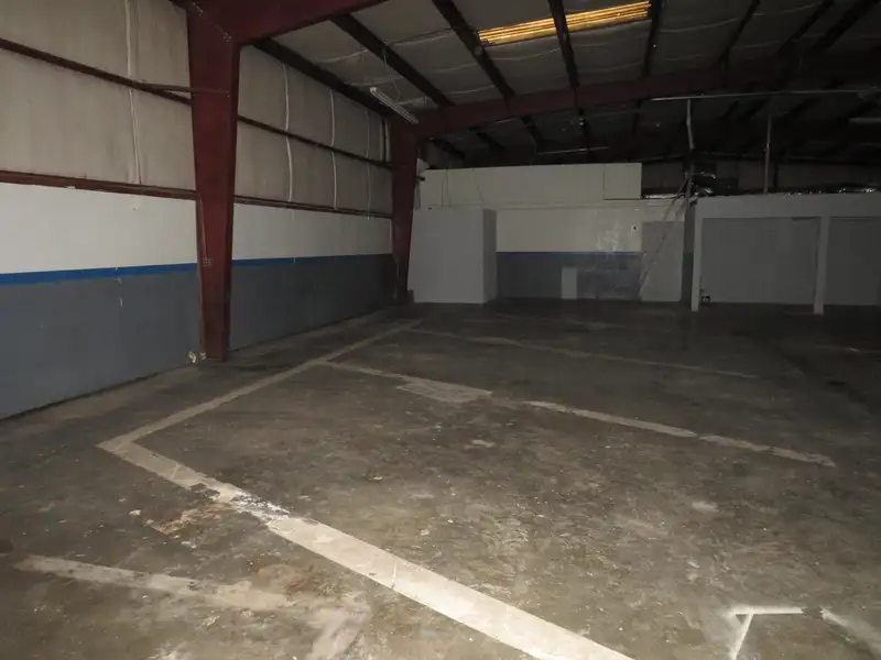 Versatile Commercial Property on Highway 25 N, Corbin with Showroom and Office Spaces