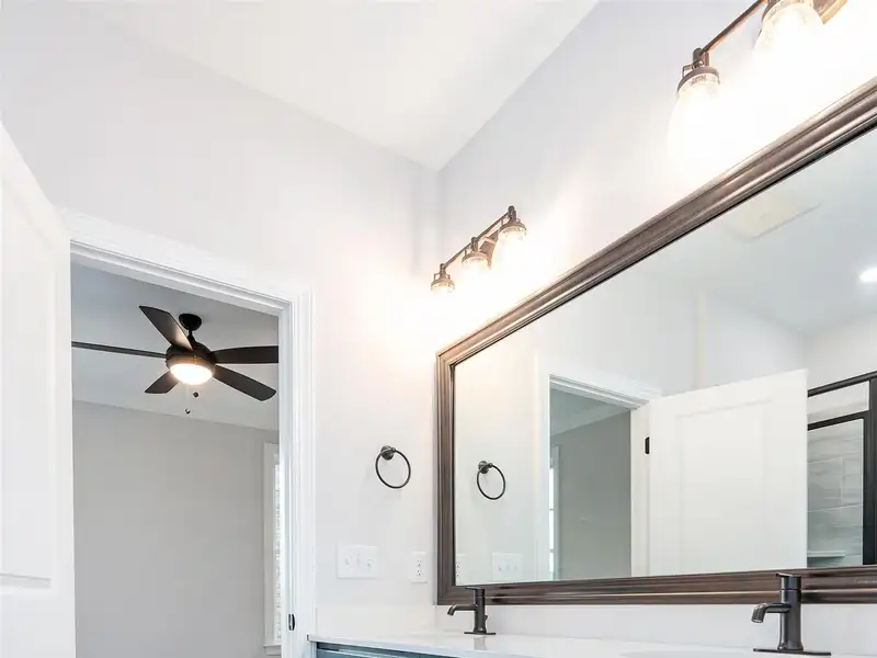 Live/work Townhome with Flex Space, Gourmet Kitchen, and 2-car Garage in Prime Location