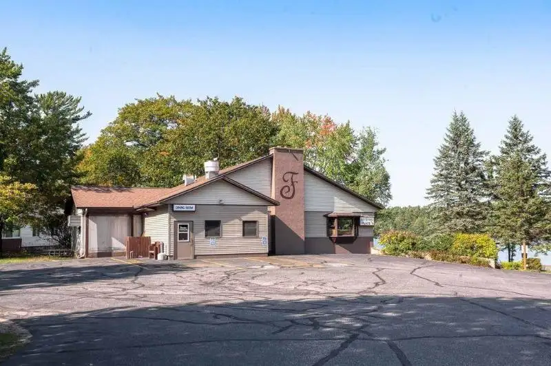 Turnkey Restaurant with Scenic Lake Views in Northwoods Location