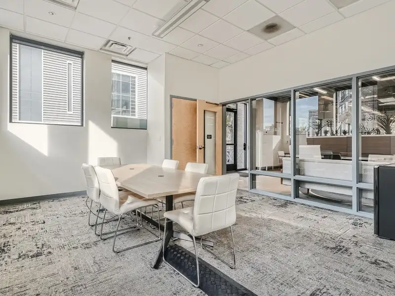 Fully-leased Culinary Investment: 10 Kitchen Stations in Central Location