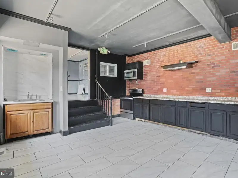 Historic Three-story Building with Development Potential in Mount Vernon