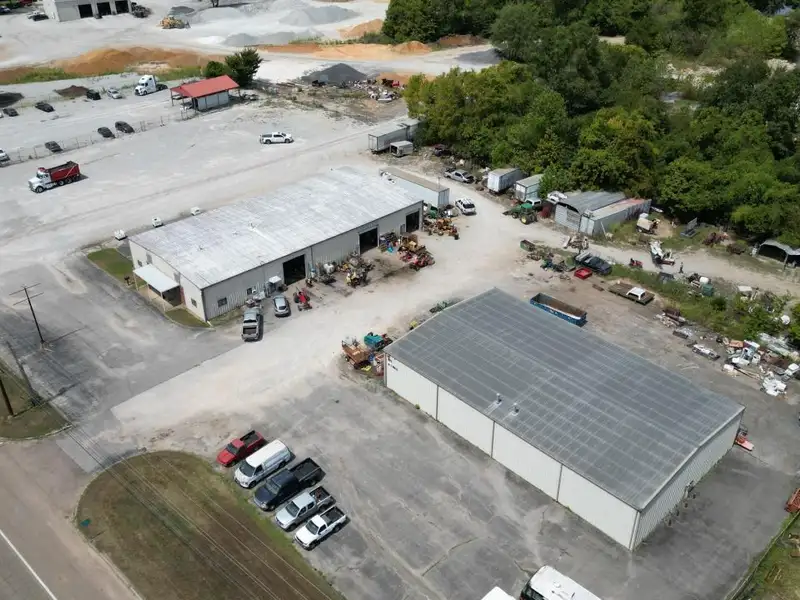 Commercial Steel Buildings in Jackson's Industrial Airways Area with High Wind Rating