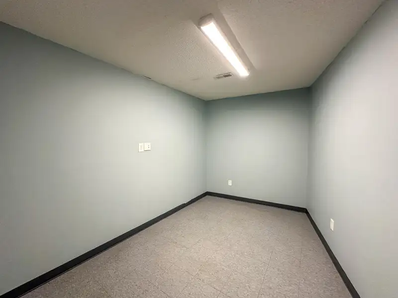 Versatile Commercial Property on Highway 25 N, Corbin with Showroom and Office Spaces